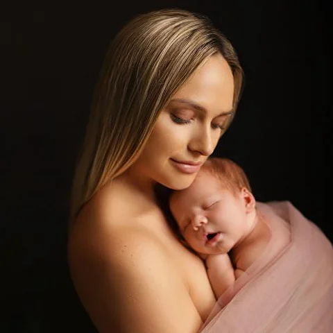 How To Include Pets In Family Photoshoots